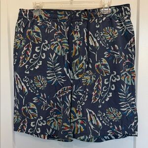 Men's Swim Trunks - Multicolor Leaf Print